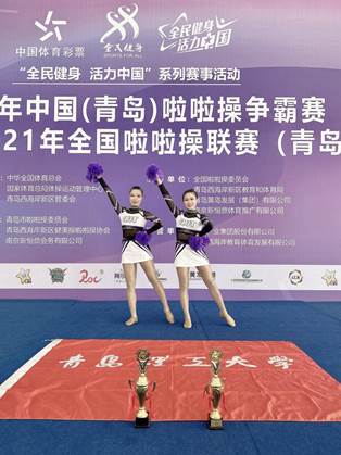 75ef28a66fdda7fb93f92255625bea8